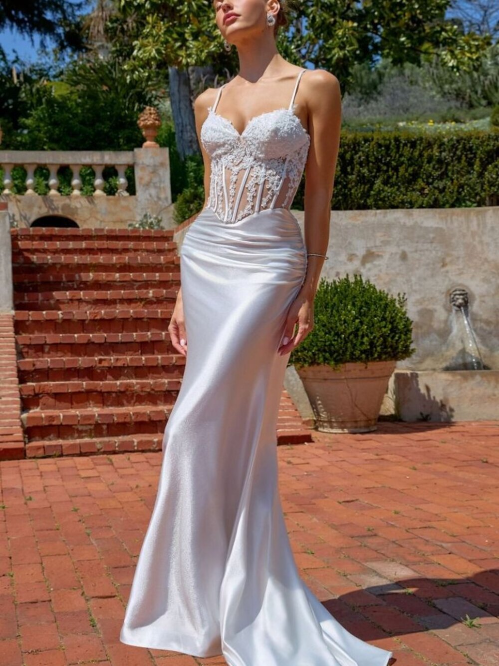 STRETCH SATIN WEDDING DRESS. MERMAID FITTED CORSET EMBROIDERED BEADING LACE UP